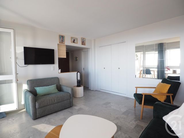 Afficher la photo en grand Studio à vendre - 1 pièce - 24.0 m2 - LA GRANDE MOTTE - 34 - LANGUEDOC-ROUSSILLON - Century 21 Rouvière Immobilier