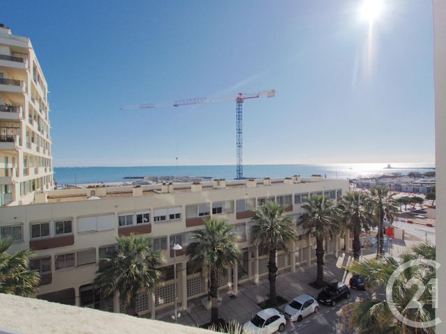 Afficher la photo en grand Studio à vendre - 1 pièce - 24.0 m2 - LA GRANDE MOTTE - 34 - LANGUEDOC-ROUSSILLON - Century 21 Rouvière Immobilier