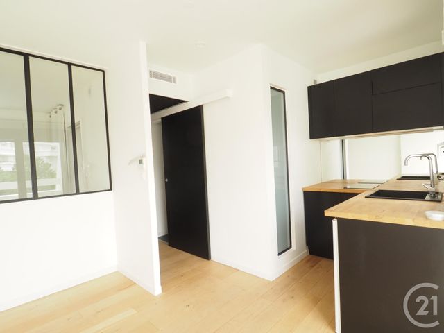 Appartement à vendre - 2 pièces - 32.0 m2 - LA GRANDE MOTTE - 34 - LANGUEDOC-ROUSSILLON - Century 21 Rouvière Immobilier