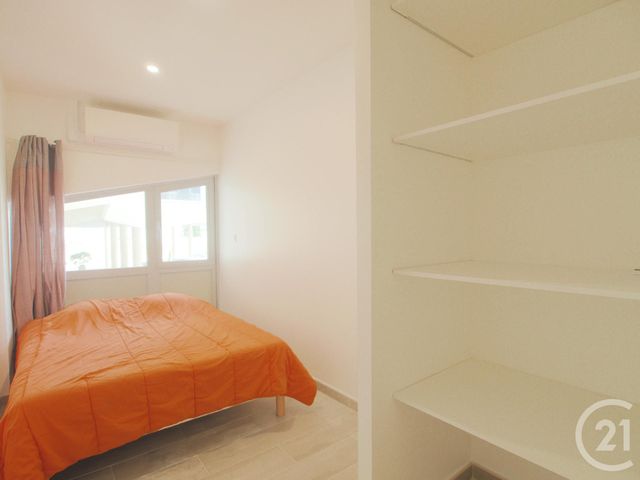 Afficher la photo en grand Appartement F3 à louer - 3 pièces - 50.0 m2 - LA GRANDE MOTTE - 34 - LANGUEDOC-ROUSSILLON - Century 21 Rouvière Immobilier