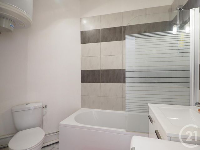 Afficher la photo en grand Appartement à louer - 2 pièces - 33.0 m2 - LA GRANDE MOTTE - 34 - LANGUEDOC-ROUSSILLON - Century 21 Rouvière Immobilier
