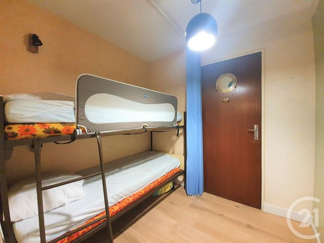 Afficher la photo en grand Studio Cabine à louer - 1 pièce - 27.0 m2 - LA GRANDE MOTTE - 34 - LANGUEDOC-ROUSSILLON - Century 21 Rouvière Immobilier
