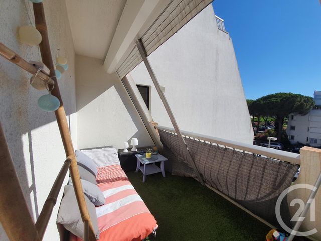 Afficher la photo en grand Studio Cabine à louer - 1 pièce - 27.0 m2 - LA GRANDE MOTTE - 34 - LANGUEDOC-ROUSSILLON - Century 21 Rouvière Immobilier