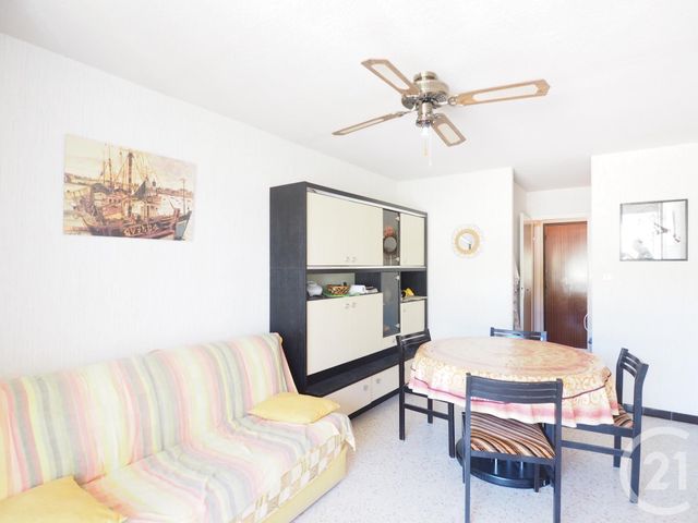 Afficher la photo en grand Studio Cabine à vendre - 1 pièce - 27.0 m2 - LA GRANDE MOTTE - 34 - LANGUEDOC-ROUSSILLON - Century 21 Rouvière Immobilier