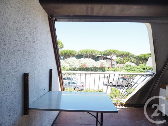 Afficher la photo en grand Studio Cabine à vendre - 1 pièce - 27.0 m2 - LA GRANDE MOTTE - 34 - LANGUEDOC-ROUSSILLON - Century 21 Rouvière Immobilier