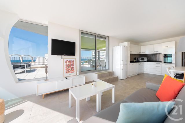Afficher la photo en grand Appartement T4 à louer - 4 pièces - 100.0 m2 - LA GRANDE MOTTE - 34 - LANGUEDOC-ROUSSILLON - Century 21 Rouvière Immobilier