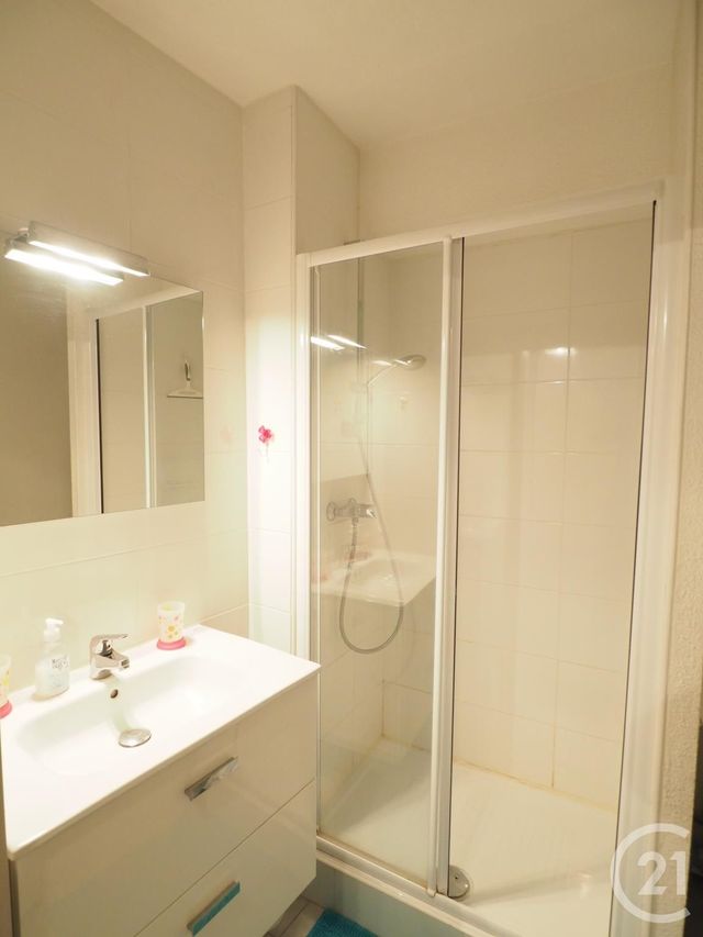 Afficher la photo en grand Appartement à vendre - 2 pièces - 29.0 m2 - LA GRANDE MOTTE - 34 - LANGUEDOC-ROUSSILLON - Century 21 Rouvière Immobilier