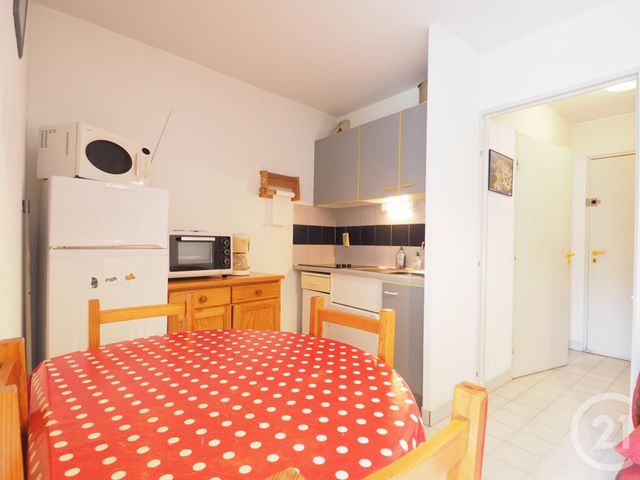 Afficher la photo en grand Appartement à vendre - 2 pièces - 29.0 m2 - LA GRANDE MOTTE - 34 - LANGUEDOC-ROUSSILLON - Century 21 Rouvière Immobilier
