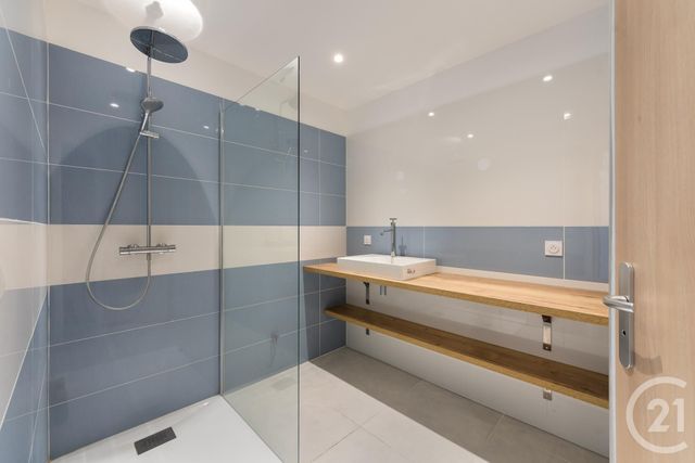 Appartement F3 à vendre - 3 pièces - 55.0 m2 - LA GRANDE MOTTE - 34 - LANGUEDOC-ROUSSILLON - Century 21 Rouvière Immobilier Appartement F3 à vendre - 3 pièces - 55.0 m2 - LA GRANDE MOTTE - 34 - LANGUEDOC-ROUSSILLON - Century 21 Rouvière Immobilier