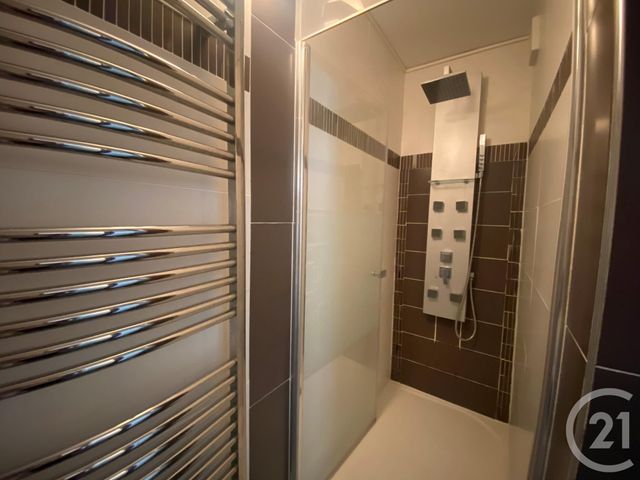 Studio Cabine à vendre - 1 pièce - 35.0 m2 - LA GRANDE MOTTE - 34 - LANGUEDOC-ROUSSILLON - Century 21 Rouvière Immobilier Studio Cabine à vendre - 1 pièce - 35.0 m2 - LA GRANDE MOTTE - 34 - LANGUEDOC-ROUSSILLON - Century 21 Rouvière Immobilier