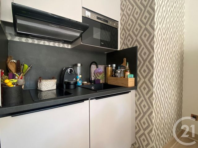 Appartement F2 à vendre - 2 pièces - 33.0 m2 - LA GRANDE MOTTE - 34 - LANGUEDOC-ROUSSILLON - Century 21 Rouvière Immobilier Appartement F2 à vendre - 2 pièces - 33.0 m2 - LA GRANDE MOTTE - 34 - LANGUEDOC-ROUSSILLON - Century 21 Rouvière Immobilier