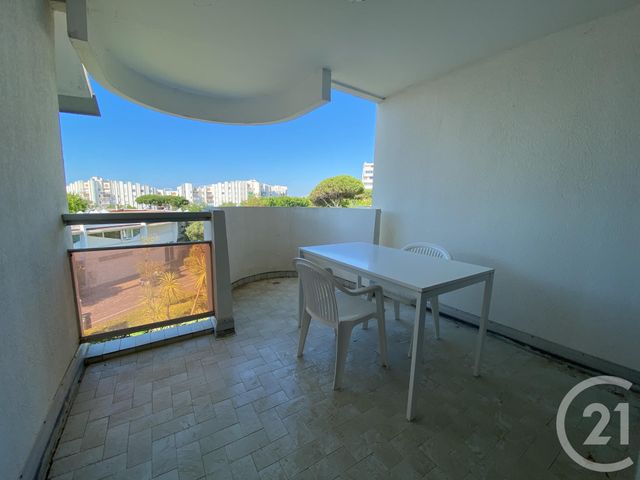 Appartement à vendre - 2 pièces - 44.0 m2 - LA GRANDE MOTTE - 34 - LANGUEDOC-ROUSSILLON - Century 21 Rouvière Immobilier Appartement à vendre - 2 pièces - 44.0 m2 - LA GRANDE MOTTE - 34 - LANGUEDOC-ROUSSILLON - Century 21 Rouvière Immobilier