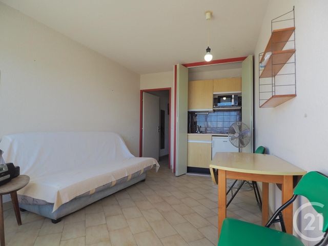 Afficher la photo en grand Studio Cabine à vendre - 1 pièce - 21.0 m2 - LA GRANDE MOTTE - 34 - LANGUEDOC-ROUSSILLON - Century 21 Rouvière Immobilier