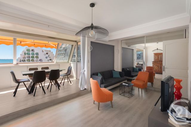 Afficher la photo en grand Appartement T2 à vendre - 2 pièces - 37.0 m2 - LA GRANDE MOTTE - 34 - LANGUEDOC-ROUSSILLON - Century 21 Rouvière Immobilier