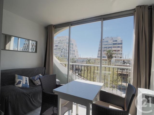Studio à louer - 1 pièce - 32.0 m2 - LA GRANDE MOTTE - 34 - LANGUEDOC-ROUSSILLON - Century 21 Rouvière Immobilier
