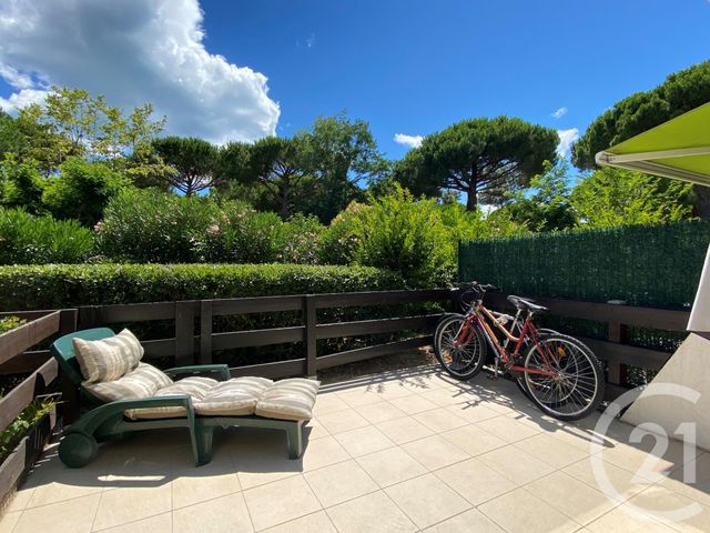 Afficher la photo en grand Studio Cabine à vendre - 1 pièce - 22.0 m2 - LA GRANDE MOTTE - 34 - LANGUEDOC-ROUSSILLON - Century 21 Rouvière Immobilier