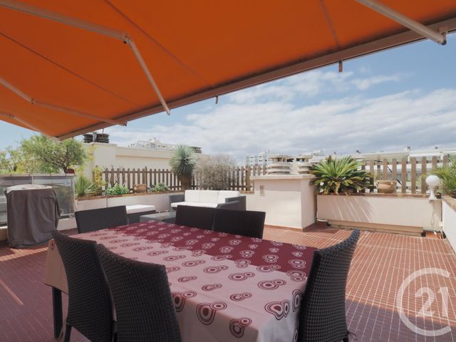 Appartement F4 à louer - 4 pièces - 80.0 m2 - LA GRANDE MOTTE - 34 - LANGUEDOC-ROUSSILLON - Century 21 Rouvière Immobilier