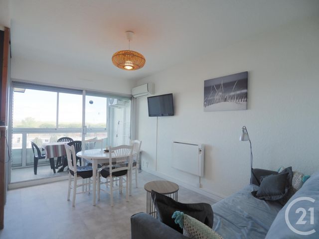 Appartement à louer - 2 pièces - 35.0 m2 - LA GRANDE MOTTE - 34 - LANGUEDOC-ROUSSILLON - Century 21 Rouvière Immobilier