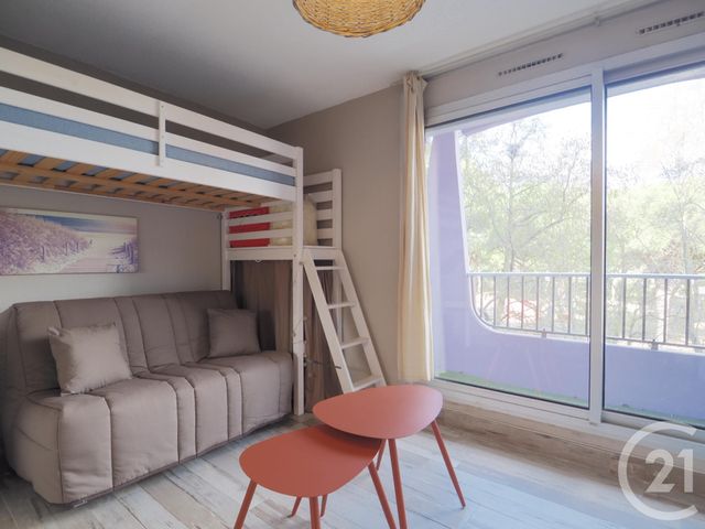 Studio à louer - 1 pièce - 18.0 m2 - LA GRANDE MOTTE - 34 - LANGUEDOC-ROUSSILLON - Century 21 Rouvière Immobilier