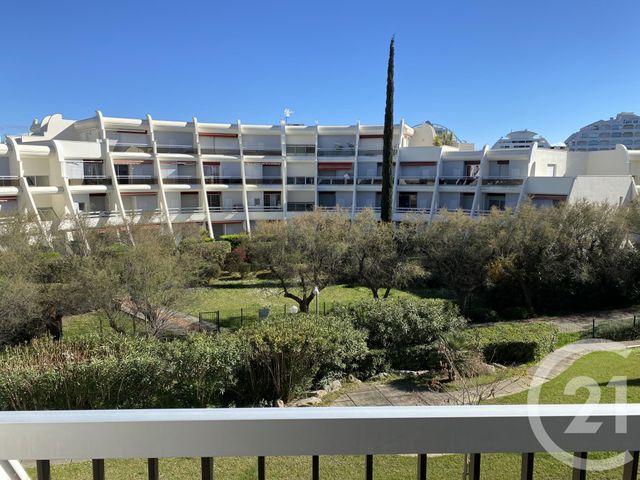 Appartement à louer - 2 pièces - 33.87 m2 - LA GRANDE MOTTE - 34 - LANGUEDOC-ROUSSILLON - Century 21 Rouvière Immobilier