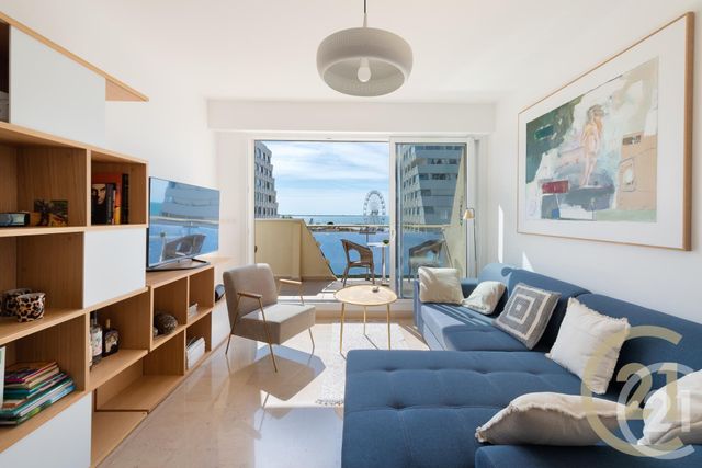 Appartement T3 à vendre - 3 pièces - 62.76 m2 - LA GRANDE MOTTE - 34 - LANGUEDOC-ROUSSILLON - Century 21 Rouvière Immobilier