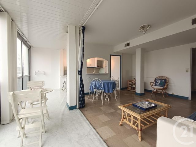 Appartement F2 à vendre - 2 pièces - 43.27 m2 - LA GRANDE MOTTE - 34 - LANGUEDOC-ROUSSILLON - Century 21 Rouvière Immobilier