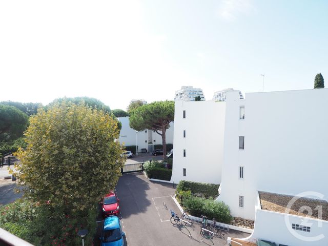 Studio à vendre - 1 pièce - 21.18 m2 - LA GRANDE MOTTE - 34 - LANGUEDOC-ROUSSILLON - Century 21 Rouvière Immobilier