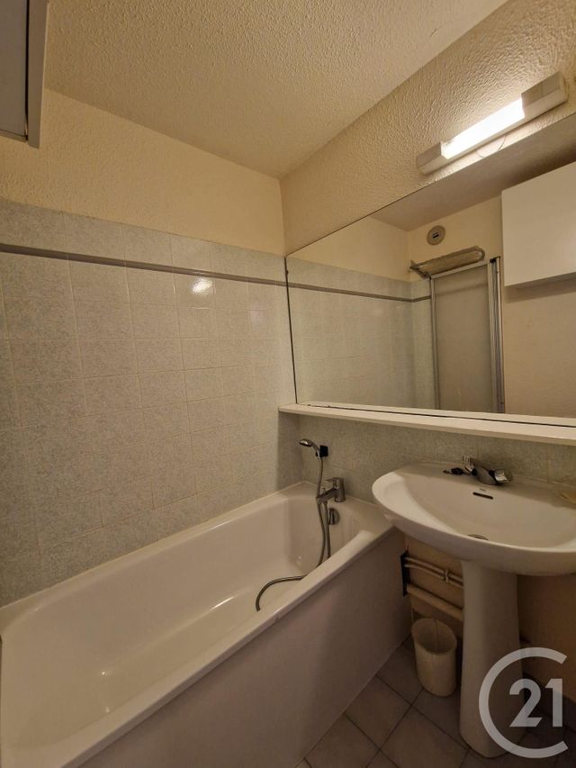 Appartement F2 à vendre - 2 pièces - 27.39 m2 - LA GRANDE MOTTE - 34 - LANGUEDOC-ROUSSILLON - Century 21 Rouvière Immobilier