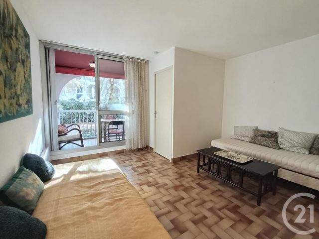 Appartement Studio Cabine à vendre - 1 pièce - 23.84 m2 - LA GRANDE MOTTE - 34 - LANGUEDOC-ROUSSILLON - Century 21 Rouvière Immobilier