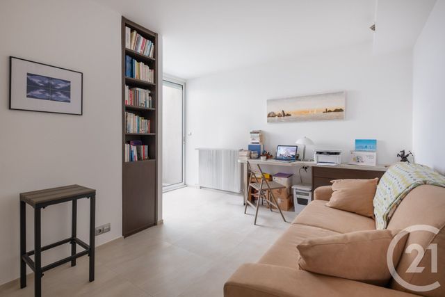 Appartement T4 à vendre - 4 pièces - 113.0 m2 - LA GRANDE MOTTE - 34 - LANGUEDOC-ROUSSILLON - Century 21 Rouvière Immobilier