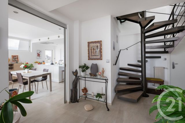 Appartement T4 à vendre - 4 pièces - 113.0 m2 - LA GRANDE MOTTE - 34 - LANGUEDOC-ROUSSILLON - Century 21 Rouvière Immobilier