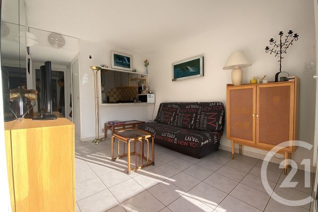 Appartement Studio Cabine à vendre - 1 pièce - 31.59 m2 - LA GRANDE MOTTE - 34 - LANGUEDOC-ROUSSILLON - Century 21 Rouvière Immobilier