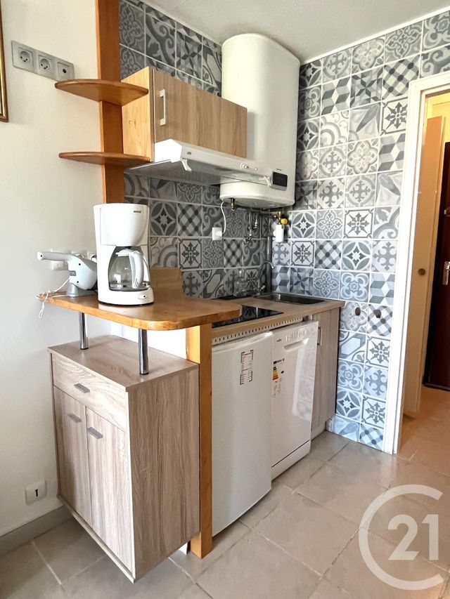 Appartement F1 à louer - 1 pièce - 19.97 m2 - LA GRANDE MOTTE - 34 - LANGUEDOC-ROUSSILLON - Century 21 Rouvière Immobilier