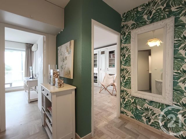 Appartement F2 à vendre - 2 pièces - 44.47 m2 - LA GRANDE MOTTE - 34 - LANGUEDOC-ROUSSILLON - Century 21 Rouvière Immobilier