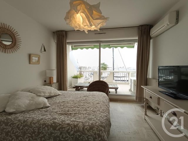 Appartement F2 à vendre - 2 pièces - 44.47 m2 - LA GRANDE MOTTE - 34 - LANGUEDOC-ROUSSILLON - Century 21 Rouvière Immobilier