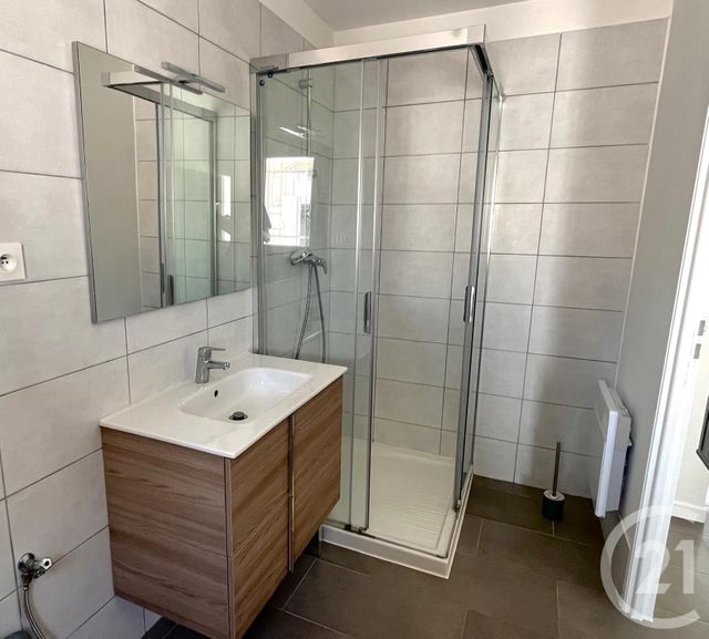 maison à louer - 5 pièces - 100.89 m2 - LA GRANDE MOTTE - 34 - LANGUEDOC-ROUSSILLON - Century 21 Rouvière Immobilier