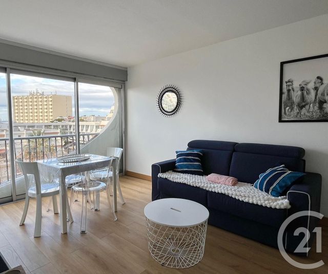 Appartement Studio Cabine à louer - 1 pièce - 30.65 m2 - LA GRANDE MOTTE - 34 - LANGUEDOC-ROUSSILLON - Century 21 Rouvière Immobilier