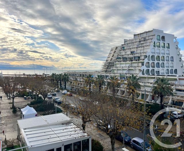 Appartement Studio Cabine à louer - 1 pièce - 30.65 m2 - LA GRANDE MOTTE - 34 - LANGUEDOC-ROUSSILLON - Century 21 Rouvière Immobilier