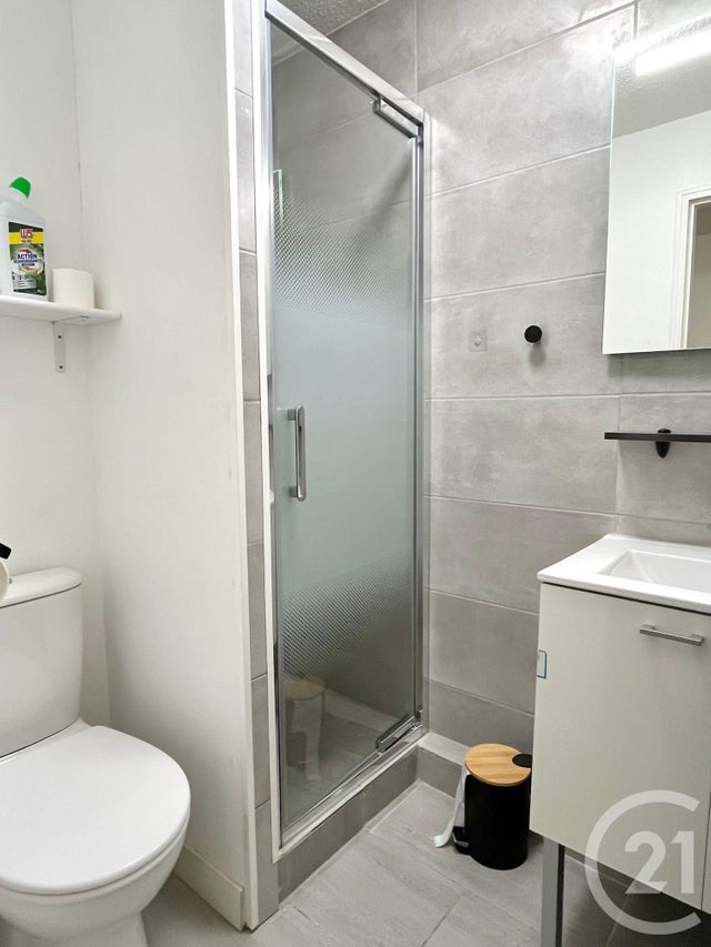 Appartement Studio Cabine à louer - 1 pièce - 23.3 m2 - LA GRANDE MOTTE - 34 - LANGUEDOC-ROUSSILLON - Century 21 Rouvière Immobilier