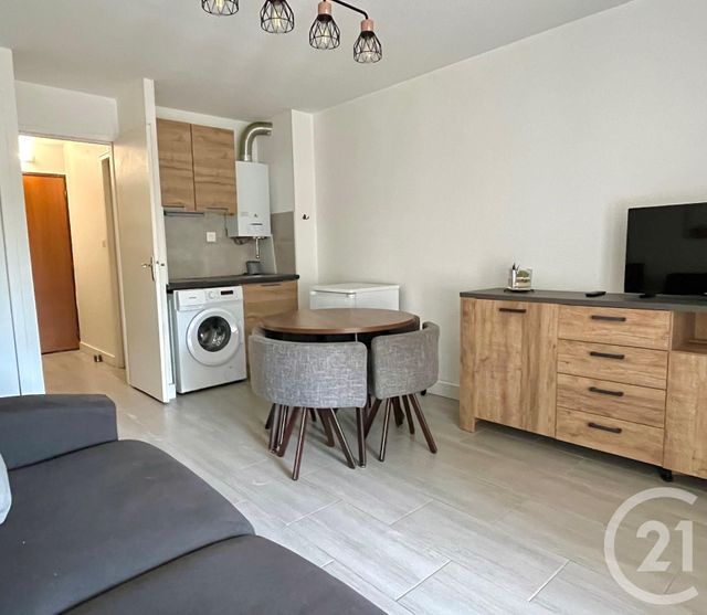 Appartement Studio Cabine à louer - 1 pièce - 23.3 m2 - LA GRANDE MOTTE - 34 - LANGUEDOC-ROUSSILLON - Century 21 Rouvière Immobilier
