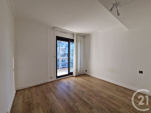 Appartement T3 à vendre - 3 pièces - 68.0 m2 - LA GRANDE MOTTE - 34 - LANGUEDOC-ROUSSILLON - Century 21 Rouvière Immobilier