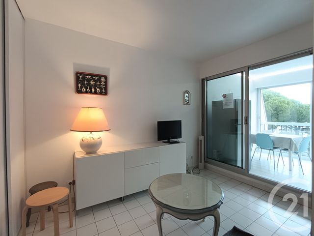 Appartement F2 à vendre - 2 pièces - 22.65 m2 - LA GRANDE MOTTE - 34 - LANGUEDOC-ROUSSILLON - Century 21 Rouvière Immobilier