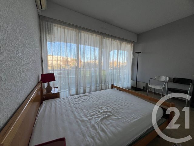 Appartement F2 à vendre - 2 pièces - 48.2 m2 - LA GRANDE MOTTE - 34 - LANGUEDOC-ROUSSILLON - Century 21 Rouvière Immobilier