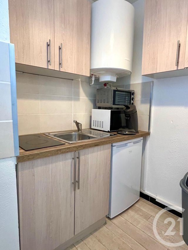 Appartement F1 à louer - 1 pièce - 21.59 m2 - LA GRANDE MOTTE - 34 - LANGUEDOC-ROUSSILLON - Century 21 Rouvière Immobilier