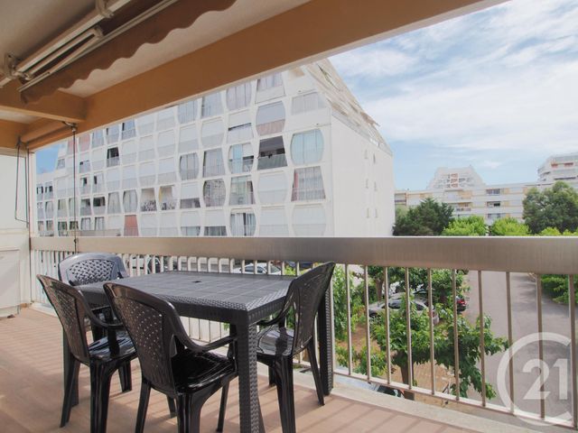 Appartement F2 à louer - 2 pièces - 43.27 m2 - LA GRANDE MOTTE - 34 - LANGUEDOC-ROUSSILLON - Century 21 Rouvière Immobilier