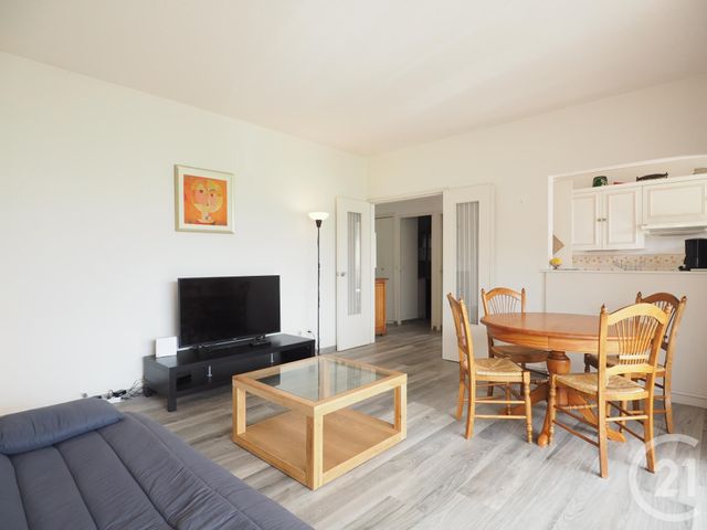 Appartement F2 à louer - 2 pièces - 43.27 m2 - LA GRANDE MOTTE - 34 - LANGUEDOC-ROUSSILLON - Century 21 Rouvière Immobilier