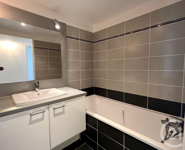 Appartement F4 à louer - 4 pièces - 85.12 m2 - MONTPELLIER - 34 - LANGUEDOC-ROUSSILLON - Century 21 Rouvière Immobilier