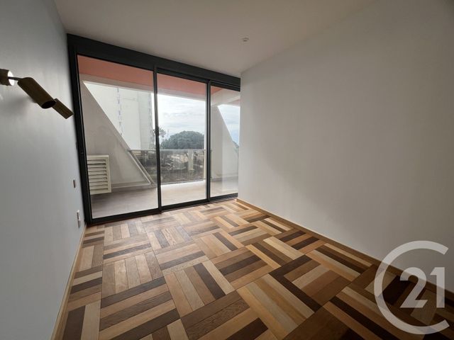 Appartement T2 à vendre - 2 pièces - 32.5 m2 - LA GRANDE MOTTE - 34 - LANGUEDOC-ROUSSILLON - Century 21 Rouvière Immobilier