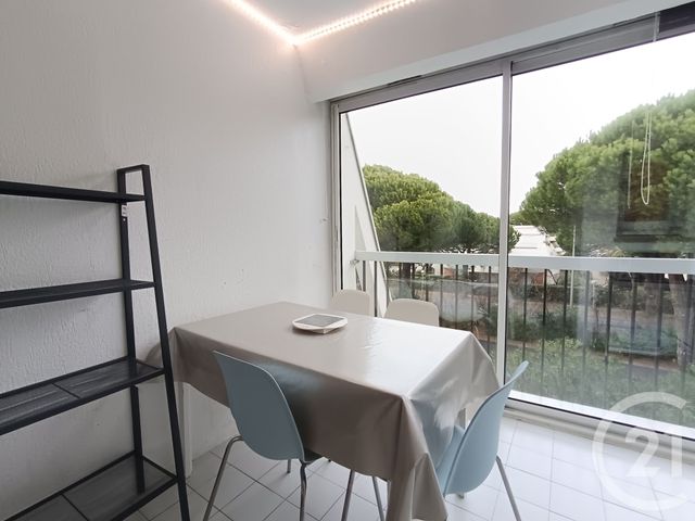 Appartement F2 à vendre - 2 pièces - 22.65 m2 - LA GRANDE MOTTE - 34 - LANGUEDOC-ROUSSILLON - Century 21 Rouvière Immobilier
