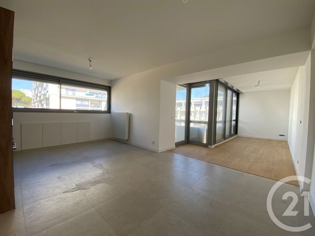 Appartement à vendre - 2 pièces - 52.74 m2 - LA GRANDE MOTTE - 34 - LANGUEDOC-ROUSSILLON - Century 21 Rouvière Immobilier